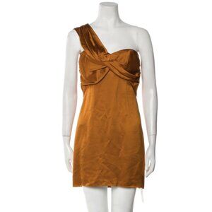 New Amur women's fashionable clothing for women, featuring a sexy design.